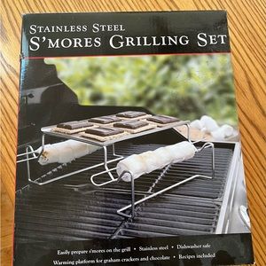 Stainless steel s’mores grilling set, never used.